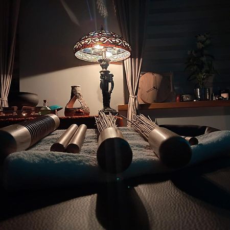 Sunny Bear Bed & Breakfast イェレニャ・グーラ エクステリア 写真