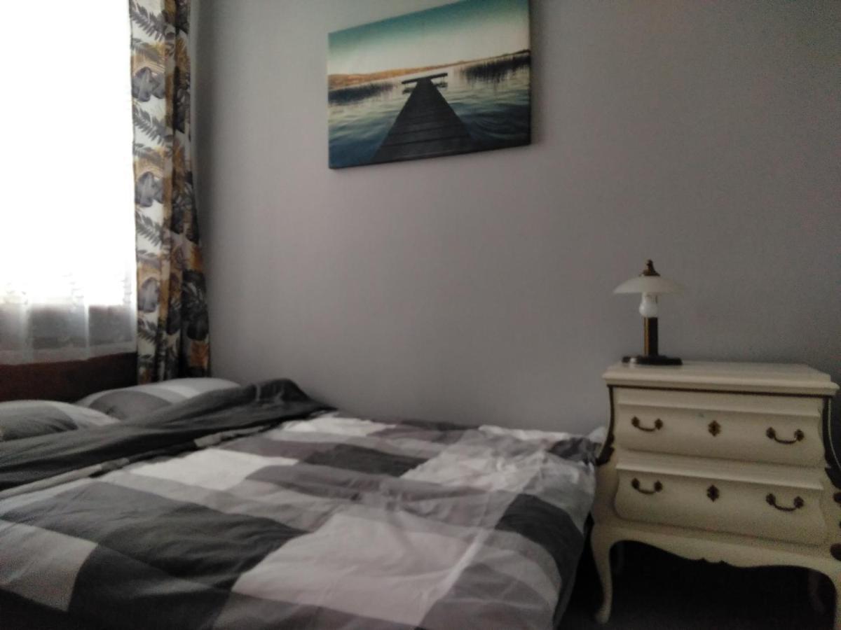 Sunny Bear Bed & Breakfast イェレニャ・グーラ エクステリア 写真