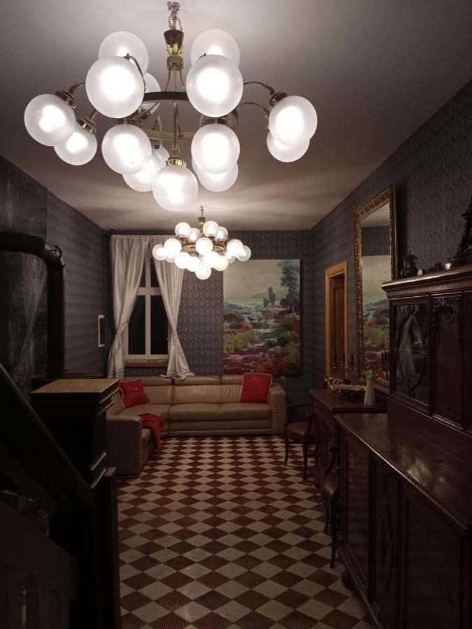 Sunny Bear Bed & Breakfast イェレニャ・グーラ エクステリア 写真
