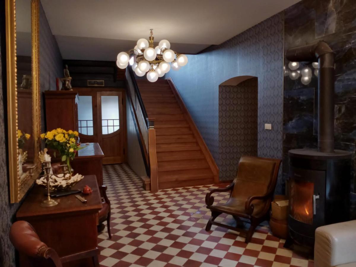 Sunny Bear Bed & Breakfast イェレニャ・グーラ エクステリア 写真